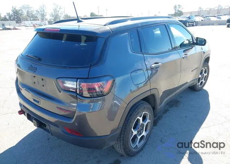 2022 Jeep Compass Trailhawk 4X4 из США, поврежденный, VIN 3C4NJDDB6NT163588